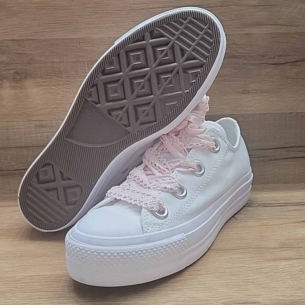 Converse Kids White Sneakers with Pink Laces